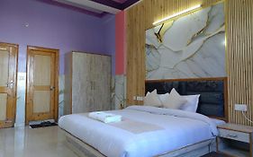 Hotel Ashoka B&B